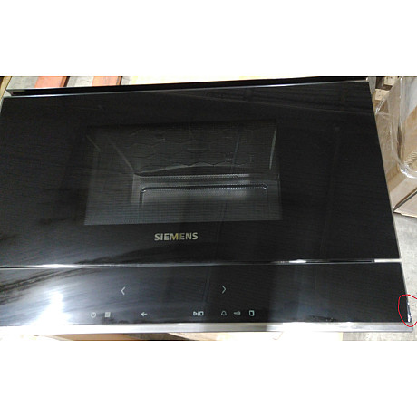 Siemens - BF722R1B1 - Outlet med mindre skönhetsfel