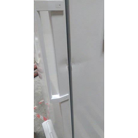 Bosch - KSV33NWEP - Outlet med skönhetsfel