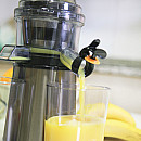 Black+Decker - BXJE200E Slow Juicer, Borstat rostfritt stål