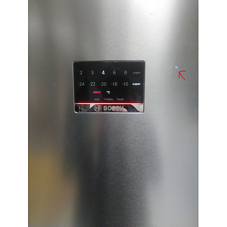 Bosch - KGN367ICT - Outlet med mindre skönhetsfel
