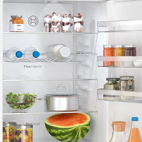 Bosch - 2st KGN39VXCT - Serie 4, 203cm, otroligt tysta, black steel