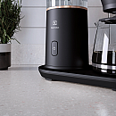 Electrolux - E7CM1-2GB - Explore 7 för bryggkaffe i modern granitgrå