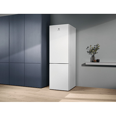 Electrolux - ENC4ME33W