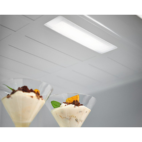 Electrolux - ENC4ME33X