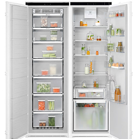 Electrolux - ERD6DE18S1‑ EUN7NE18S integrerat paket, NoFrost sliding door 