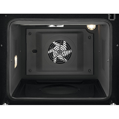 Electrolux - LKI66440NW - SteamBake funktion & Enkel rengöring