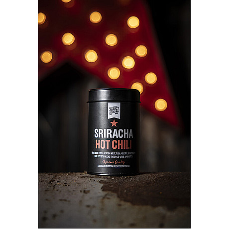 Holy Smoke - Sriracha hot chili seasoning / 175g - Uppfriskande kryddning till grillningen