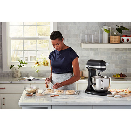 KitchenAid - 5KSM70SHXEBM - Artisan 6,6 l med lyftarm, Svart