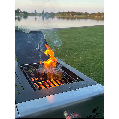 Landmann - Triton 4.1 MaxX - Rostfri Gasolgrill med 4 brännare & infraröd sidobrännare