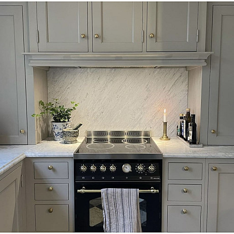 Lofra - Dolce vita induktionsspis med ugn 60 cm, Svart/ mässing