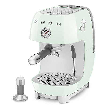 Smeg - ECF03PGEU - Manuell espresso med Cold Brew, Pastellgrön