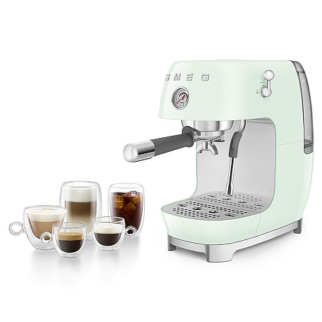 Smeg - ECF03PGEU - Manuell espresso med Cold Brew, Pastellgrön