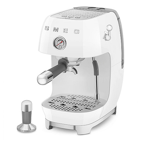 Smeg - ECF03WHEU - Manuell espresso med Cold Brew, Vit