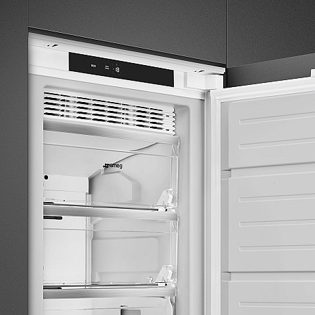 Smeg - S9F174DND - Integrerad med Door-to-door & Snabbfrysning