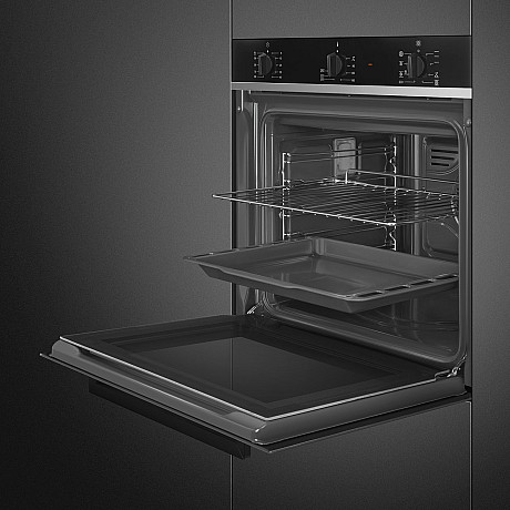 Smeg - SF64M3TB - Svart, Termoventilerad & Kapacitet 70 liter
