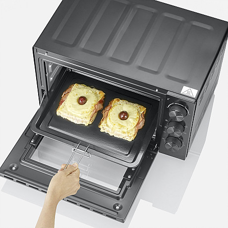 Severin - TO2075 - Bordsugn 30 liter med varmluft & roterande grillspett