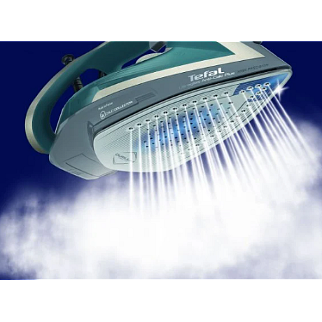 Tefal - ångstrykjärn FV6842E0 klarar hängade plagg