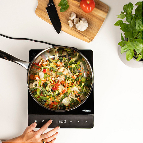 Tristar - IK-6161 - Svart, Touchpanel & 10 effektnivåer