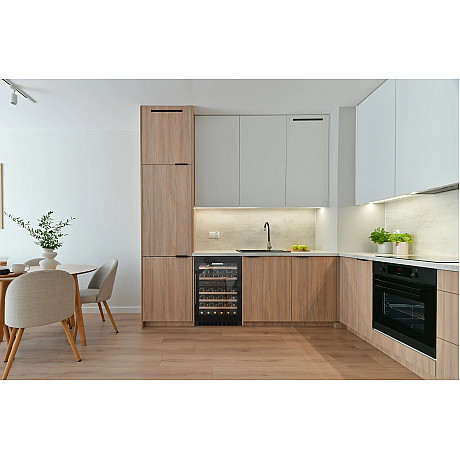 mQuvée - WCD60FGB-800 - Inbyggd WineCave 800, 53 flaskor, 60 cm, svart